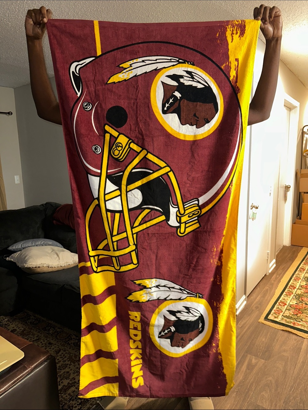 NFL Washington Redskins vintage New Team Maroon and Gold Game Day Towel